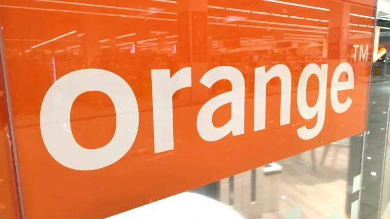 orange relatii clienti